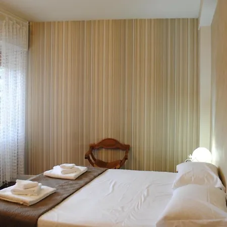 Dreaming Piazza Bra Rooms Verona Exterior foto
